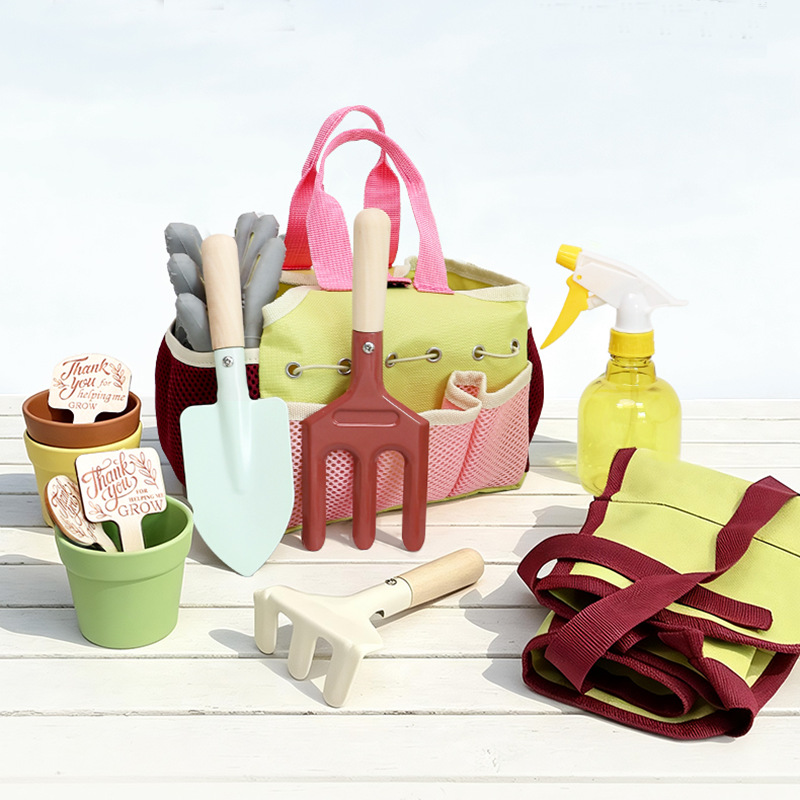 Set di Attrezzi da Giardino pe - Gardening Tools Toys recensione e prezzo
